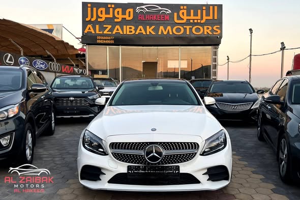 مرسيدس C300 2015 - صورة 1