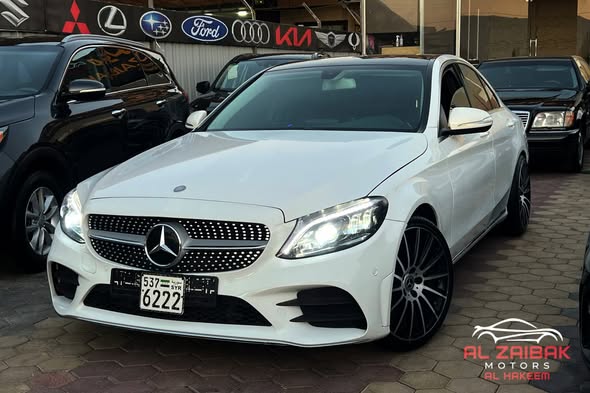 مرسيدس C300 2015 - صورة 3