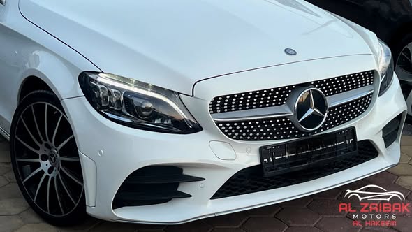 مرسيدس C300 2015 - صورة 5