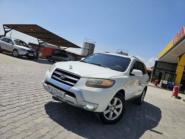 هيونداي سنتافي 2009 - صورة 1