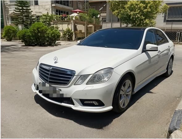 مرسيدس E 300 2011 - صورة 3