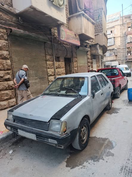 ميتسوبيشي كولت 1983 - صورة 1