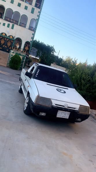 سكودا بيك أب 1993 - صورة 2