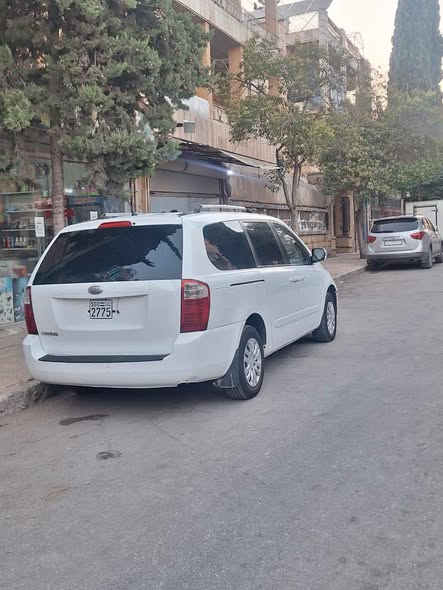 كيا كرنفال 2013 - صورة 1
