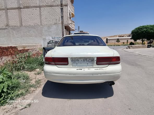 مازدا سينيتا 1993 - صورة 4
