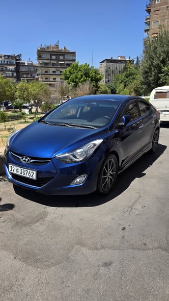 هيونداي افانتي 2011 - صورة 1