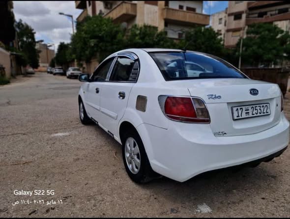 كيا ريو 2011 - صورة 3