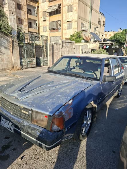 مازدا 929 1983 - صورة 1