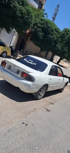 مازدا 626 1992 - صورة 4