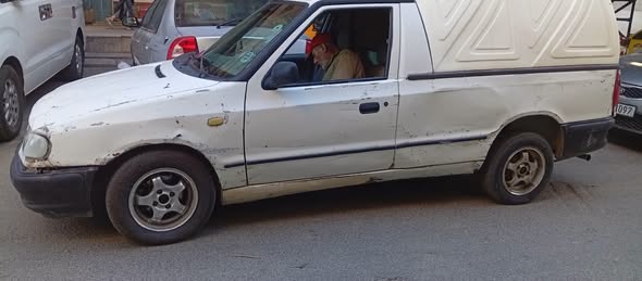 سكودا بيك اب 1997 - صورة 1