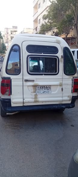سكودا بيك اب 1997 - صورة 3