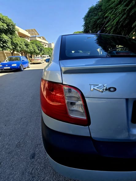كيا ريو 2009 - صورة 3