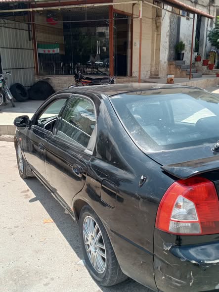 كيا شوما 2002 - صورة 5