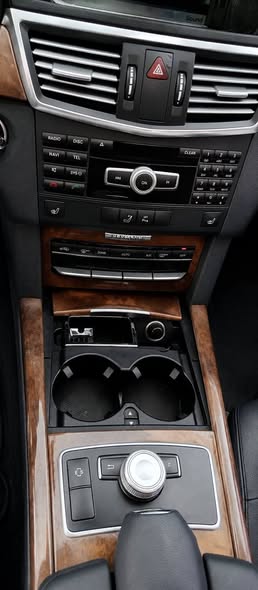 مرسيدس E300 2012 - صورة 5