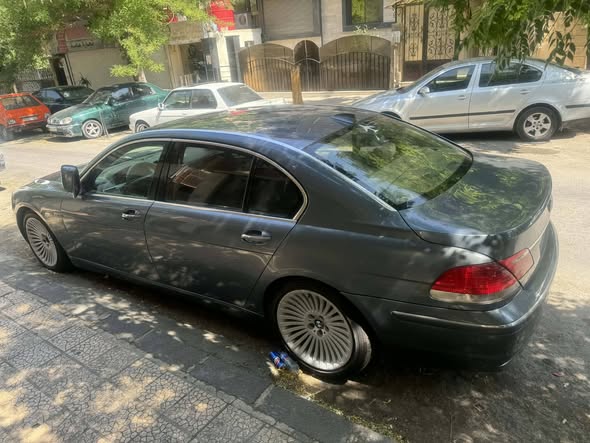 بي إم دبليو 750 2007 - صورة 4
