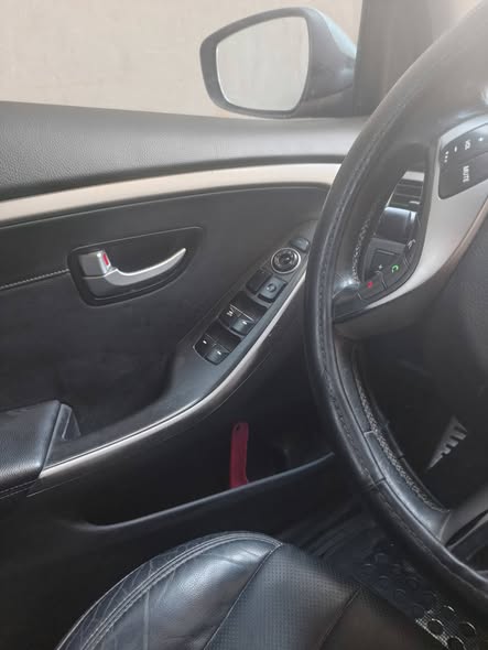 هيونداي i30 2015 - صورة 4