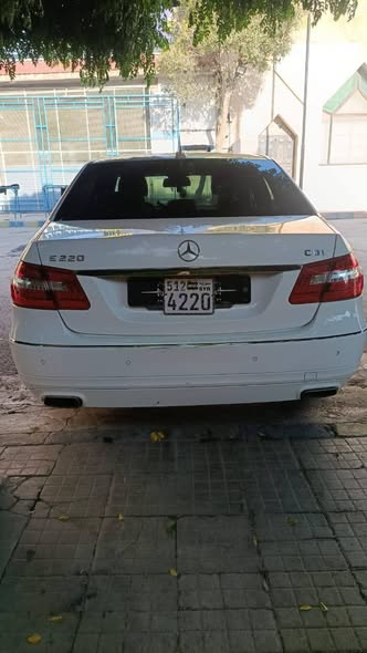 مارسيدس E220 2013 - صورة 2