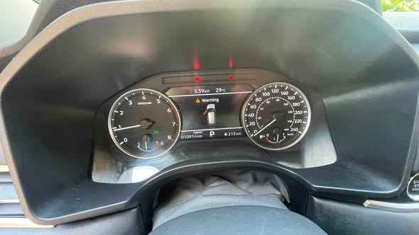 ميتسوبيشي أوتلاندر 2024 - صورة 4