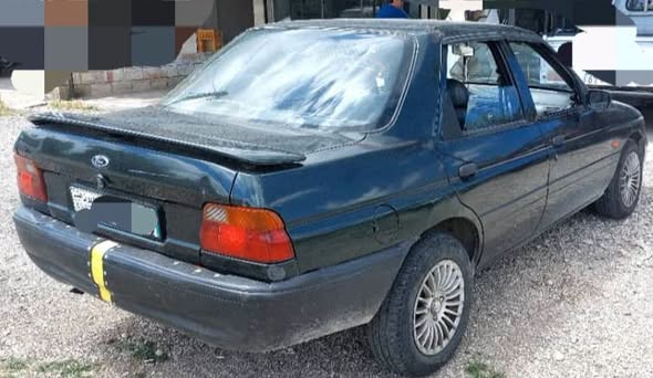 فورد كورت 2000 - صورة 5