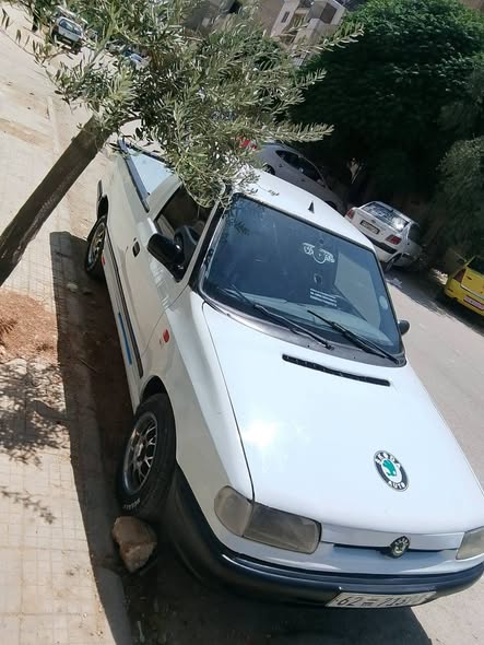 سكودا بيك اب 1996 - صورة 3