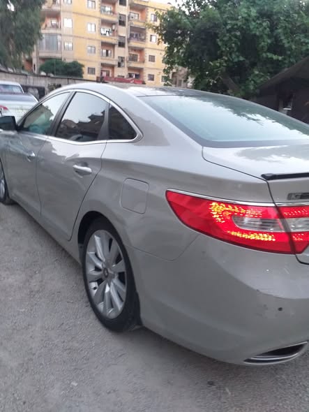 هيونداي آزيرا 2015 - صورة 3