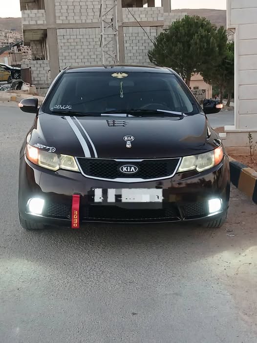 كيا فورتي 2011