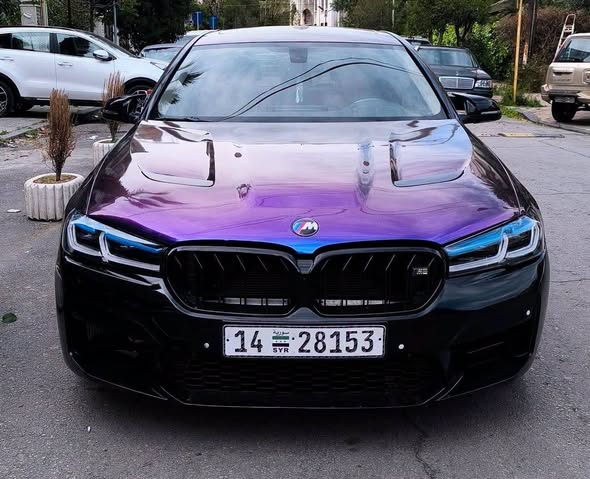 بي إم دبليو 528i 2015 - صورة 1