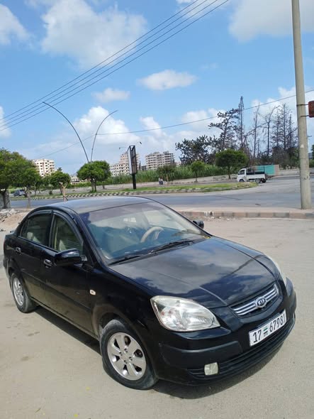 كيا ريو 2008 - صورة 2