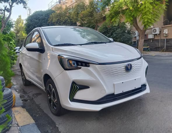 شانجان E-star 2024 - صورة 4