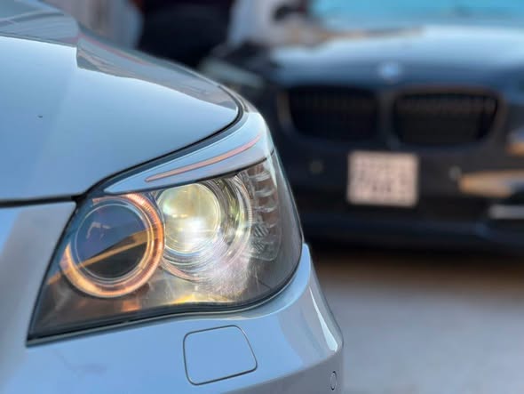 بي إم دبليو 520i 2010 - صورة 4