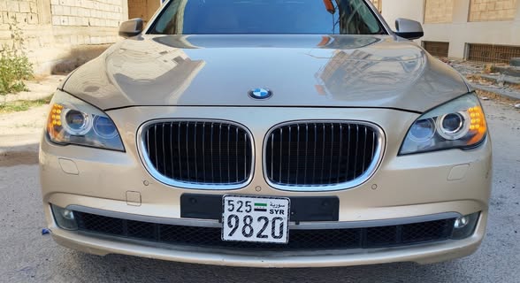 بي إم دبليو 740li 2011 - صورة 2