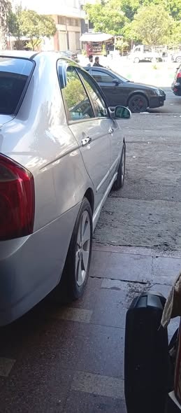 كيا سبكترا 2003 - صورة 5