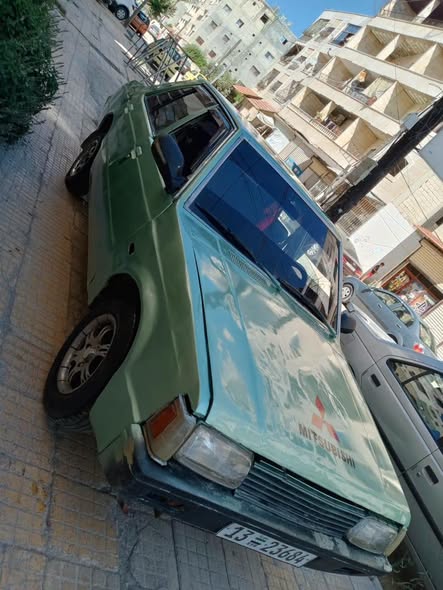 ميتسوبيشي لانسر 1983 - صورة 5