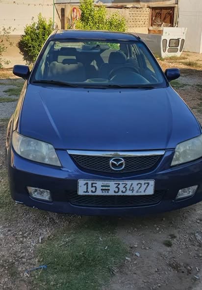 مازدا 323 2001 - صورة 1