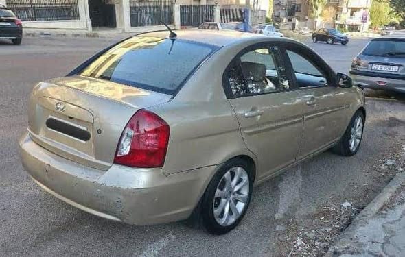 هيونداي فيرنا 2006 - صورة 2