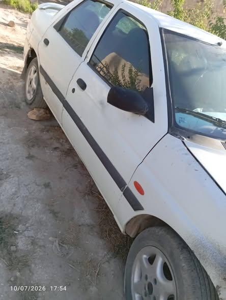 فورد اسكورت 1987 - صورة 1