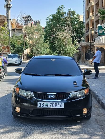 كيا فورتي 2010 - صورة 2