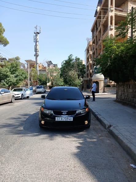 كيا فورتي 2010 - صورة 3