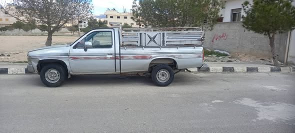 نيسان بيك أب 1993 - صورة 2