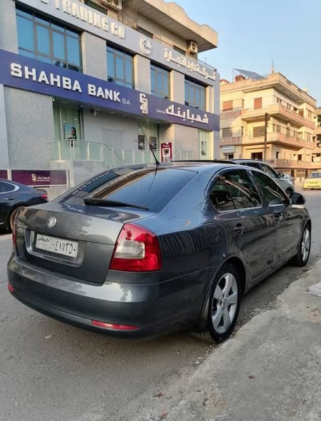 سكودا أوكتافيا 2010 - صورة 3
