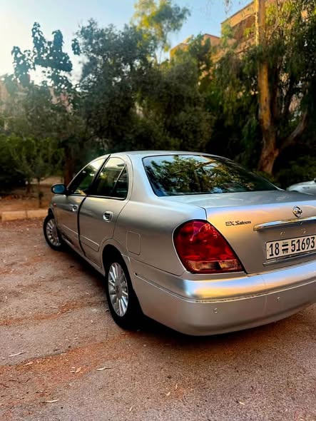 نيسان صني 2005 - صورة 5
