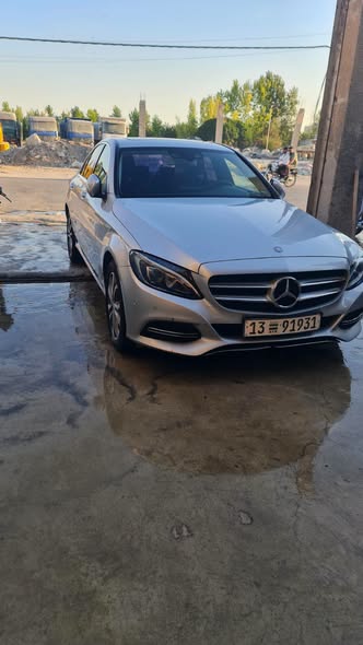 مرسيدس C220 2015 - صورة 3
