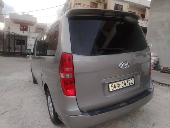 هيونداي ستاركس 2015 - صورة 2