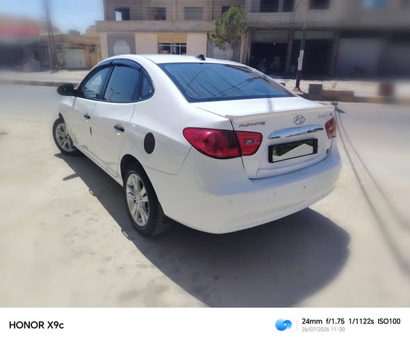 هيونداي افانتي 2008 - صورة 3