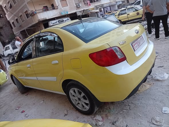 كيا ريو 2011 - صورة 5