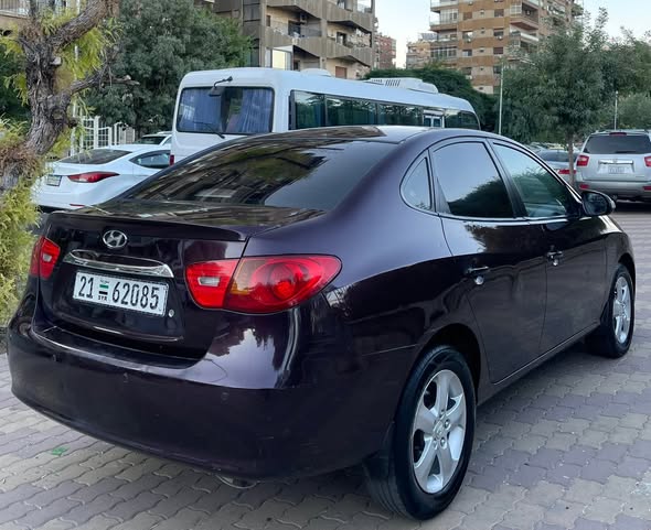 هونداي أفانتي 2011 - صورة 4