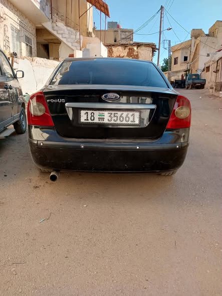 فورد فوكس 2007 - صورة 5