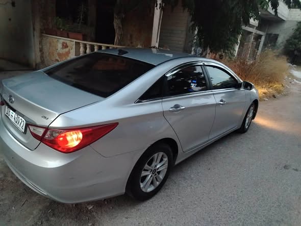 هيونداي سوناتا 2011 - صورة 4