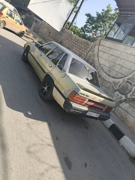 مازدا 626 1983 - صورة 3