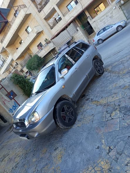 هيونداي سنتافي 2005 - صورة 5